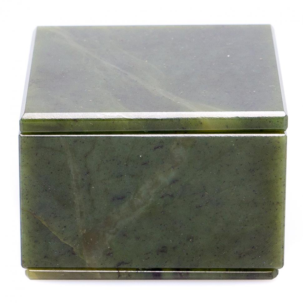 Шкатулка из нефрита 6,5х6,5х4,5 см фото 1 — 