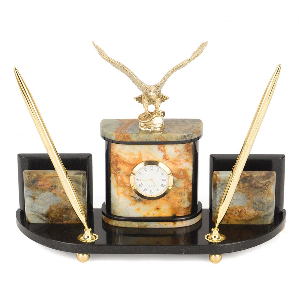 Настольный набор "Гордый орел" из камня офиокальцит с бронзой фото 1 — 