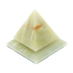 Пирамида вращающая из оникса 9,5х9,5х9,5 см — 