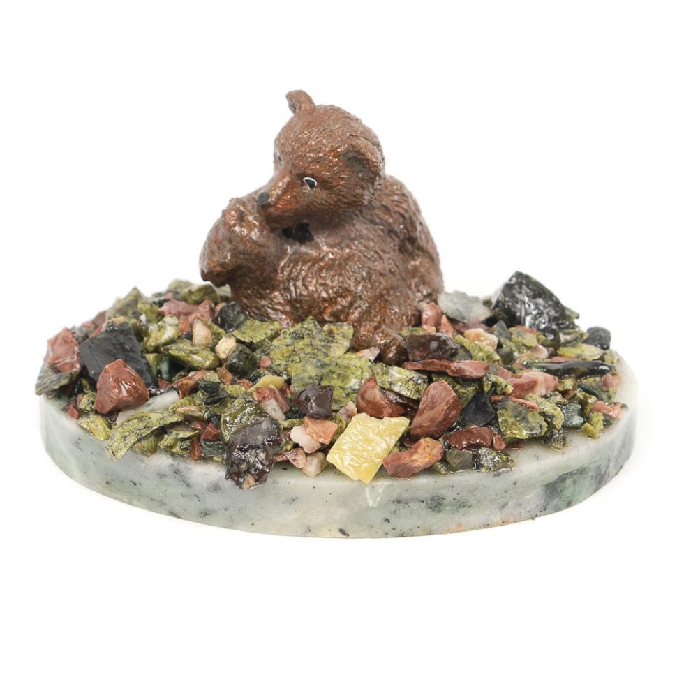 Сувенир "Медвежонок лижет лапу" змеевик фото 1 — 