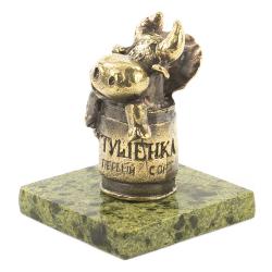 Статуэтка из бронзы и змеевика &quot;Бык тушенка&quot; — 