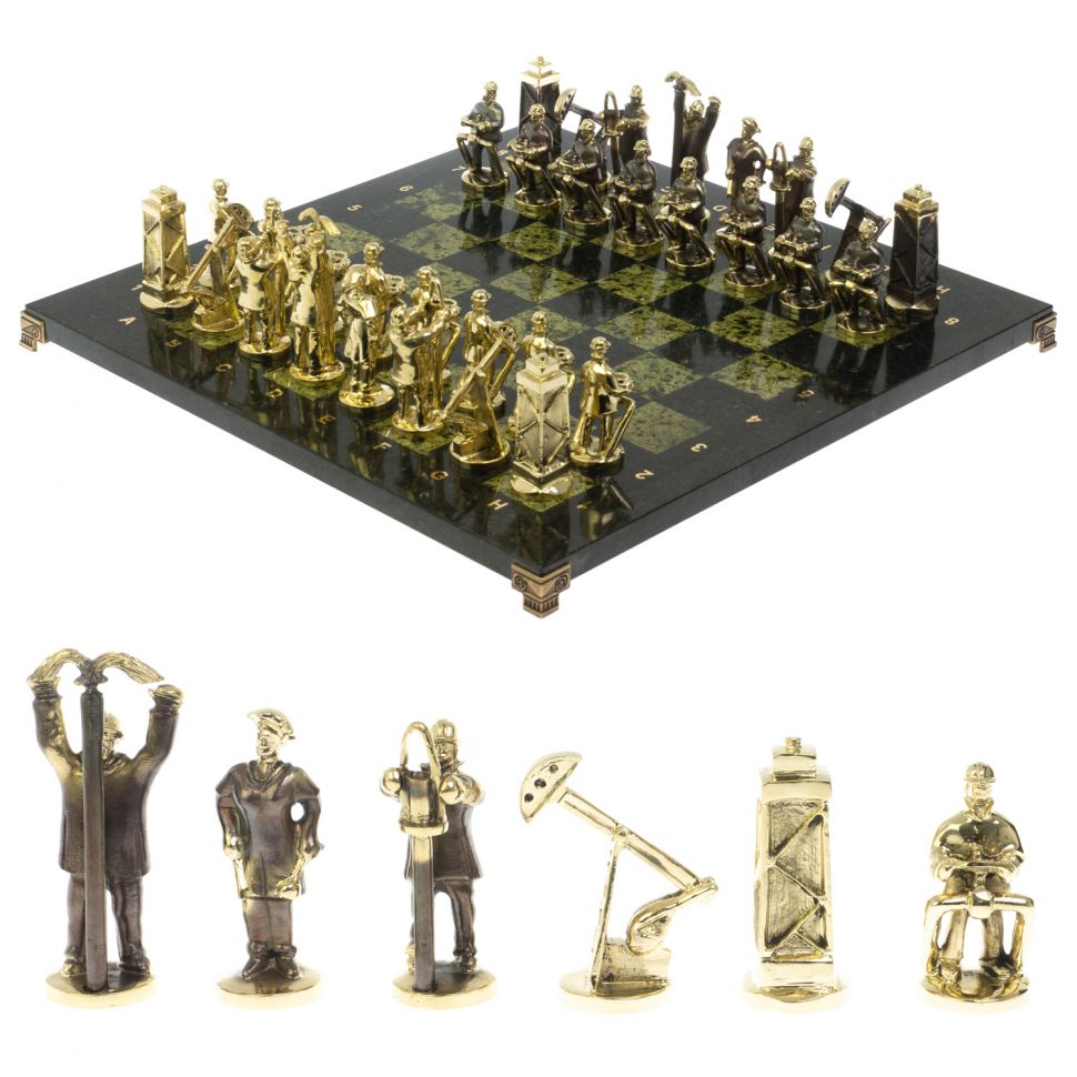 Шахматы настольные "Нефтяники" 44х44 см змеевик фото 1 — 