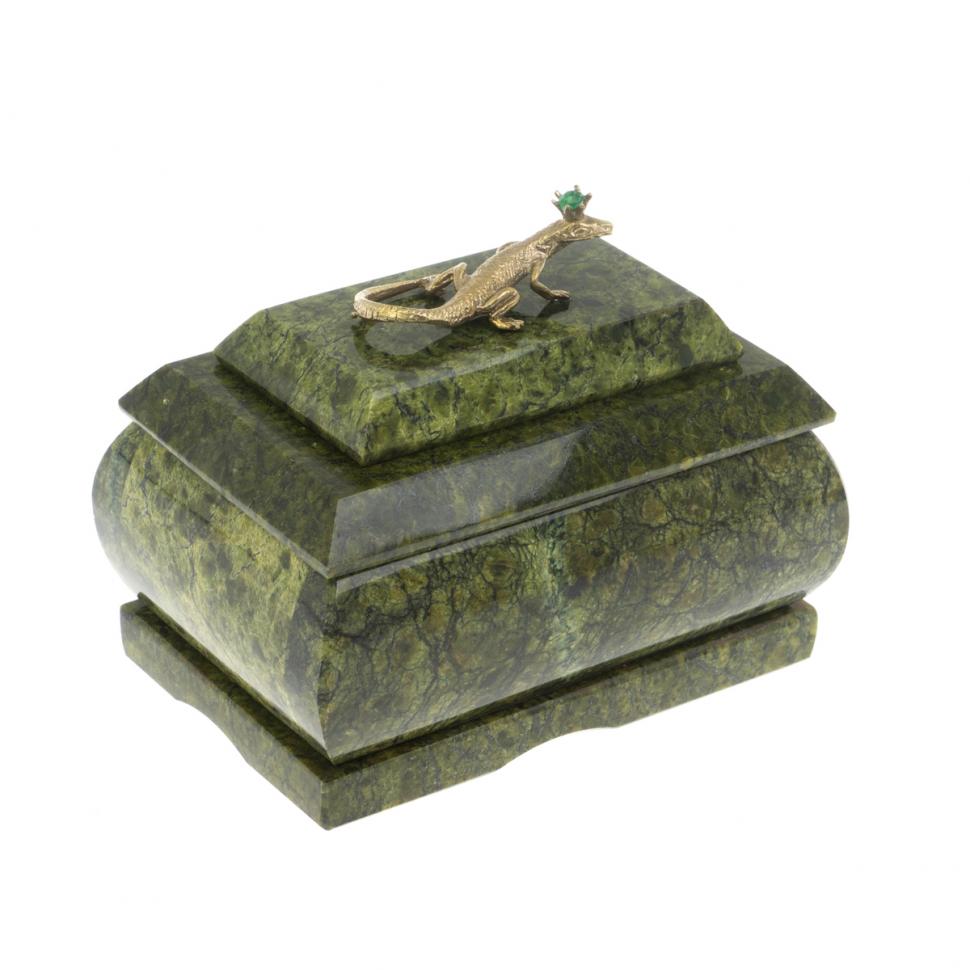 Шкатулка прямоугольная я ящерицей 10х7х8 см фото 1 — 