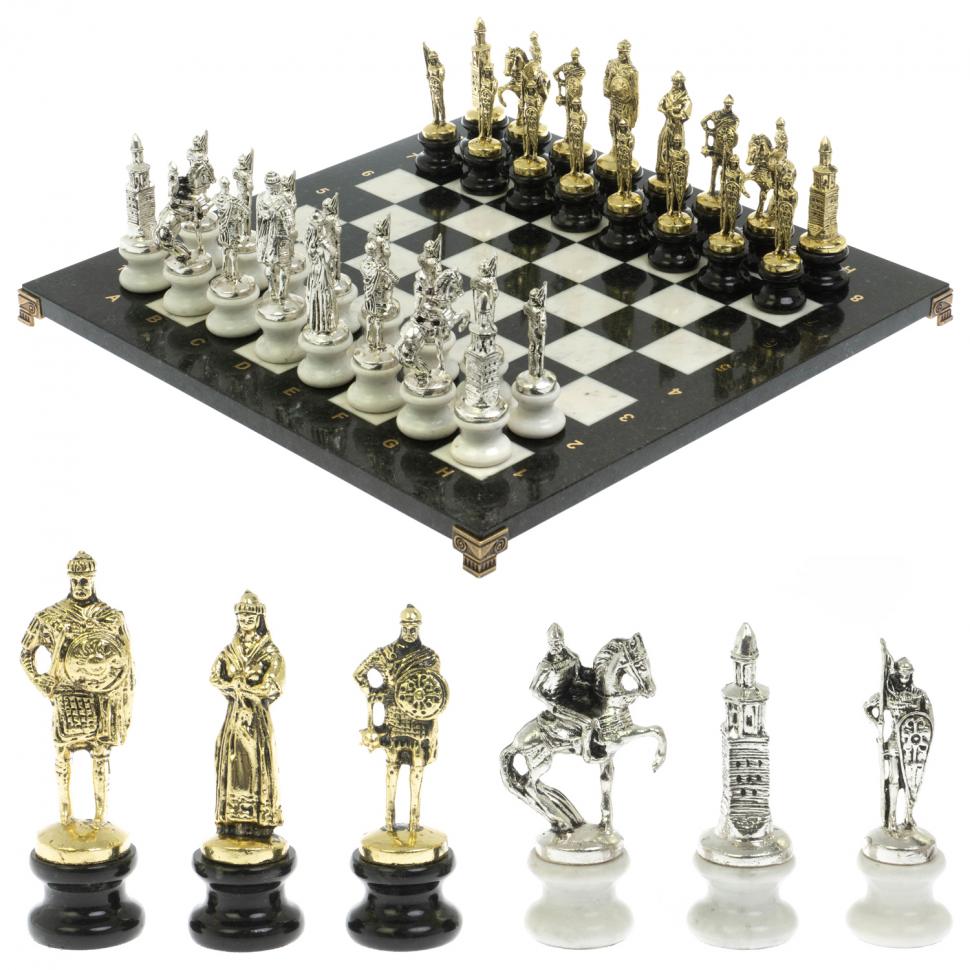 Шахматы "Русь" из мрамора и змеевика на каменных подставках 44х44 см фото 1 — 
