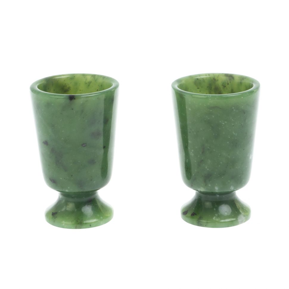 Пара рюмок из нефрита 4,2х4,2х6,5 см 20 мл фото 1 — 