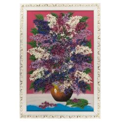 Картина с рисунком из камня &quot;Сирень на столе&quot; 47х67 см багет розовый фон — 