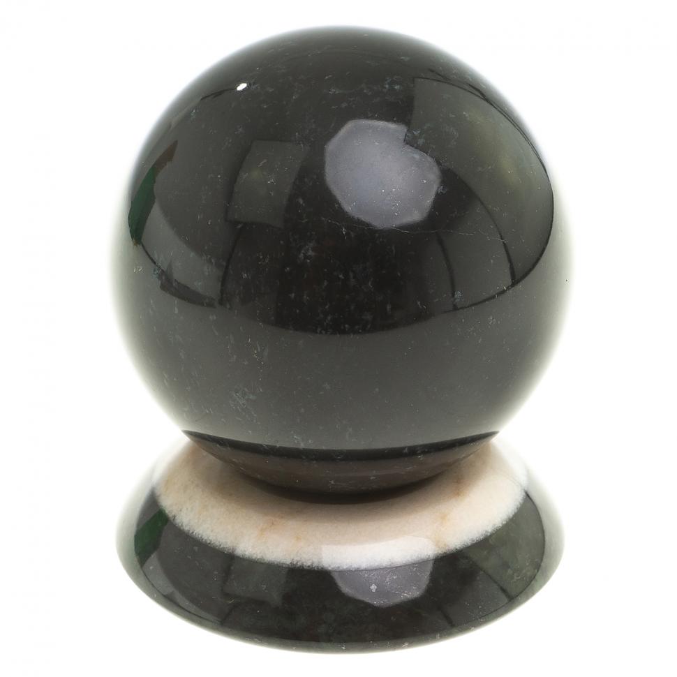 Сувенир "Шар Антистресс" из черного змеевика 9 см фото 1 — 