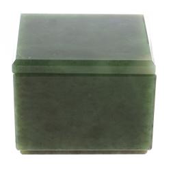 Шкатулка из нефрита 6,5х6,5х5 см — 