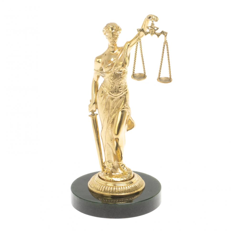 Статуэтка из бронзы "Фемида" на подставке из нефрита фото 1 — 