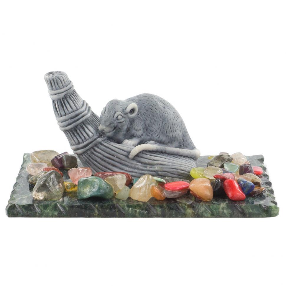 Сувенир из мрамолита "Крыса на венике" фото 1 — 