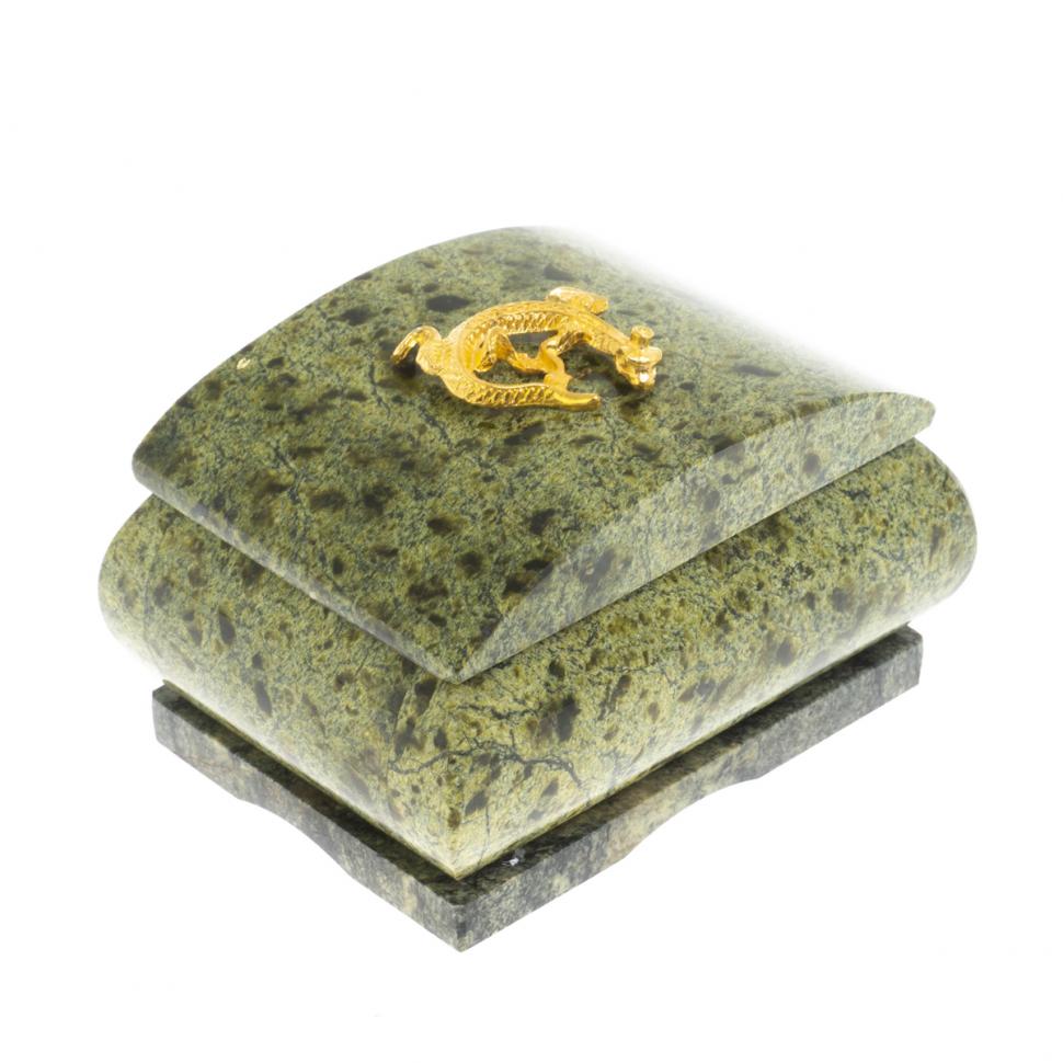 Шкатулка из змеевика с ящерицей 8,5х6,5х5,5 см фото 1 — 