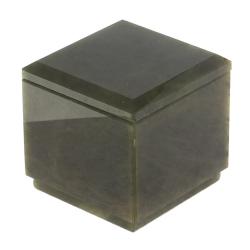 Шкатулка из нефрита 5,5х5,5х5,5 см — 