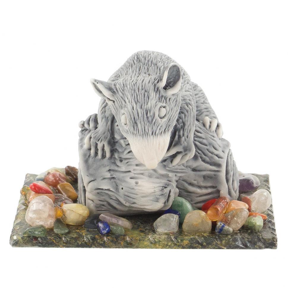 Сувенир из мрамолита "Крыса на бревне" фото 1 — 