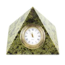 Настольные часы &quot;Пирамида&quot; из камня змеевик 8х8х7 см — 