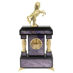 Часы &quot;Конь с попоной&quot; из чароита — 