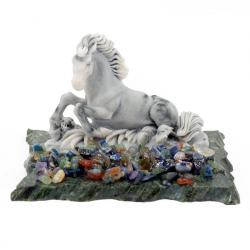 Сувенир из мрамолита &quot;Лежащая лошадка&quot; — 