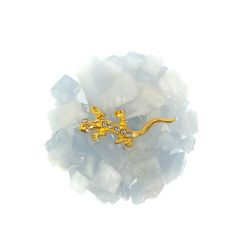 Магнит с ящерицей из камня голубой кальцит 5х5х1 см — 