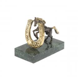 Статуэтка &quot;Конь на дыбах с подковой на удачу&quot; шабровский змеевик — 