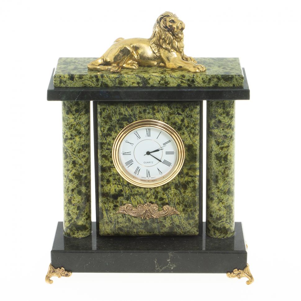 Настольные часы "Лев" камень змеевик фото 1 — 