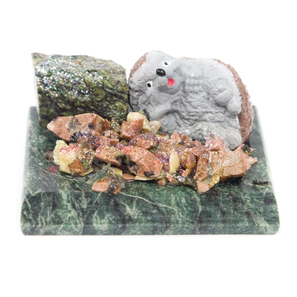 Сувенир "Ежик лежит" из змеевика фото 1 — 