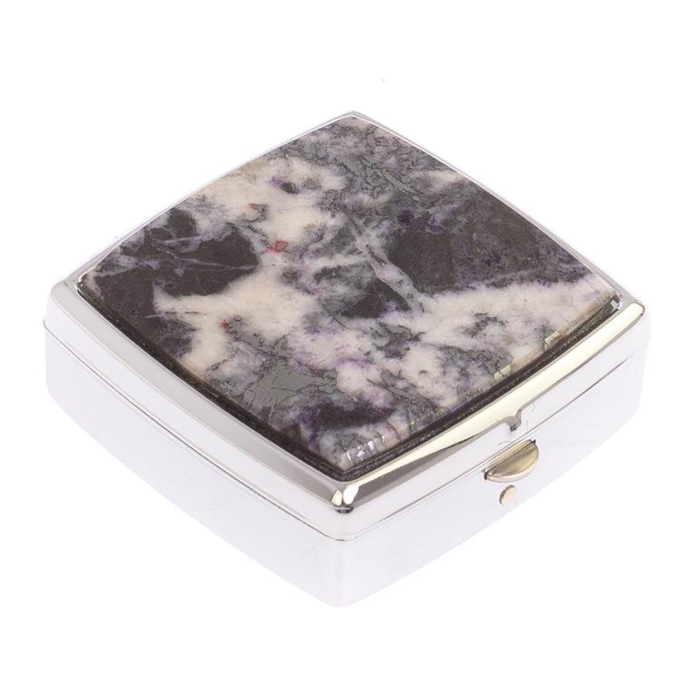 Таблетница на 2 отделения камень гетчеллит цвет серебро фото 1 — 