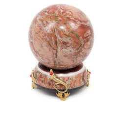 Шары из камня